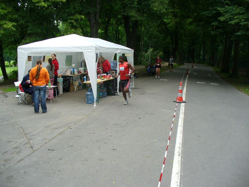 6 a 12h a 100km beh Praha - Stromovka 2009